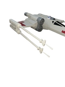 lot 69 image: Hasbro Star Wars Giant X-Wing Fighter Ship R2D2 Toy C-2604A Large 29 Vintage