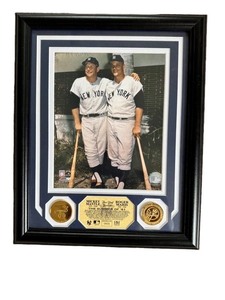 lot 33 image: Mickey Mantle Roger Maris Yankees Framed Photo & Highland Mint Medallions