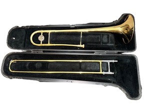lot 127 image: 1982 Vincent Bach Trombone w Case.