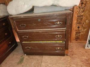 3 Drawer Dresser