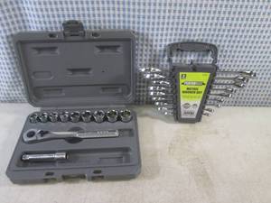 lot 198 image: (BSB) Craftsman 10pc Metric Socket Set and Performax 9pc Metric Wrench Set