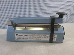 lot 243 image: (EC1) AIE-200 Impulse Sealer Powers On