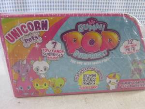 lot 276 image: (B-1) Display of 7 Gummi Pop Surprise with Unicorn Pets Past Date