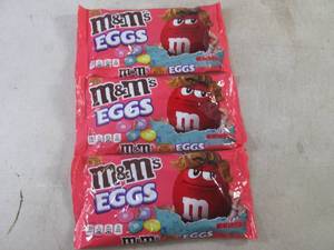 lot 348 image: (B-3) 3 Bags Peanut Butter M&ampMs Eggs 9.20oz Past Date