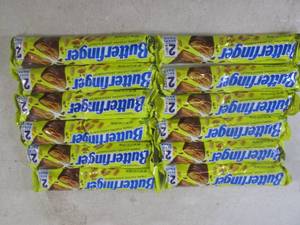 lot 357 image: (B-3) 12 - 2pc Share Pack Butterfinger Candy Bars Past Date