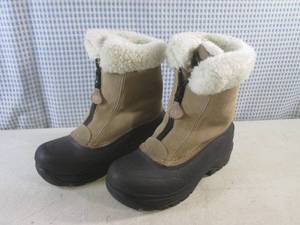 lot 396 image: (D-3) Womens Polaris Boots Size 8 - Preowned