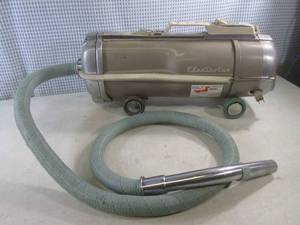 lot 420 image: (A-1) Vintage Electrolux Vacuum Cleaner - Works