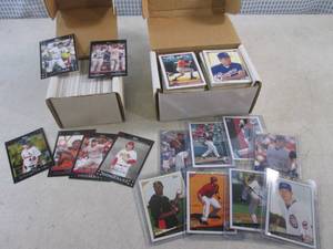 lot 10 image: (EC1) Baseball Cards 2 Smaller Boxes Full of Assorted