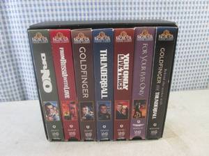 lot 15 image: (EC1) Deluxe Edition Bond 007 VHS Box Set