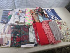 lot 25 image: (CS) Assorted Sheets of Materials...