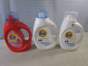 lot 58 image: (BS) 3 Assorted Bottles Tide Laundry Detergent