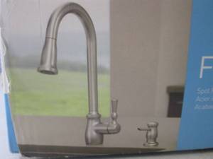 lot 151 image: (EW4) Moen Fieldstone Pulldown Kitchen Faucet Spot Resist Stainless Includes Soap Dispenser 87808SRS - Open Box