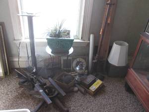 lot 15 image: (DLR) Assortment of Misc See Photos