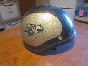 lot 55 image: (DLR) Vintage Sparkle Helmet Size Large - Inside Foam Padding Is Bad  Need Replacing