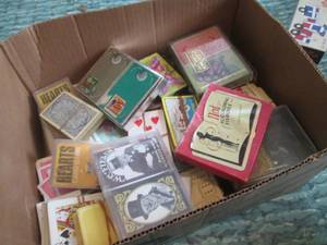 lot 89 image: (UR3) Box of Assorted Vintages Decks of Playing Cards