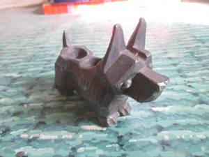 lot 96 image: (UR2) Vintage Solid Metal Dog Figure Paper Weight or  6 Long
