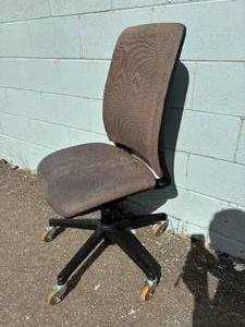 lot 42 image: MSRP $800 Steelcase Amia Height Adjustable Reception Office Task Chair - Specialty Back Support &amp High Quality Easy Glide Caster Wheels - Great Condition&nbspNo Tears To Fabric But Could Use Cleaning