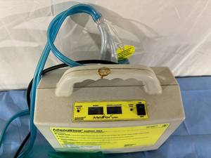 lot 48 image: MSRP $3000 AirCast ArterialFlow System 32A Graduated Intermittent Pneumatic Compression Device -clinically-proven to accelerate healing of ulcerative wounds &amp preserve limbs&nbsp- Calf Sleeves &amp New Arm Sleeves - Works Great