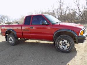 lot 3 image: 1997 Chev XCAB LS S10