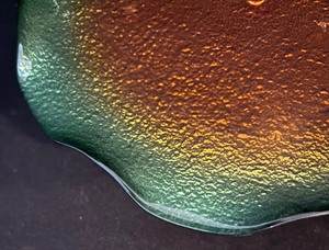 lot 121 image: Shimmering Glass Pedestal Plate