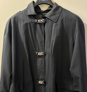 lot 137 image: Gallery Woman Coat  Jacket