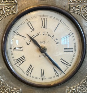 lot 149 image: Classy Clock by Colonial Clock Company