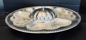 lot 160 image: Lazy Susan Style Serving Platter with Glass Inserts