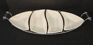 lot 207 image: Fun Fish Inspired Sectioned Serving Tray