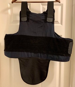 lot 95 image: Heavy Duty Extreme Body Armor Vest