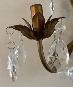 lot 240 image: Elegant Wall Mount Light Fixture with Dangling Prisms