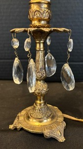 lot 241 image: Petite Vintage Lamp with Dangling Prisms