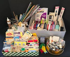lot 232K image: Huge Selection of Sewing Notions