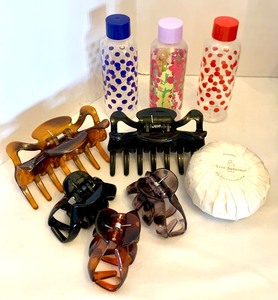 lot 75 image: Fun Bed, Bath and Beauty Basket