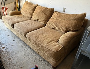 lot 257 image: Large Comfy Upholstered Sofa  Couch with Wooden Feet