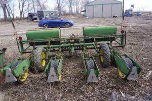 John Deere Model 494A 4 Row Corn Planter