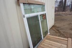 lot 7 image: Thermo Tech Vinyl Clad Casement Window With Top Direct Set Transom