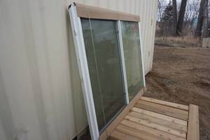lot 8 image: Thermo Tech Vinyl Clad Window
