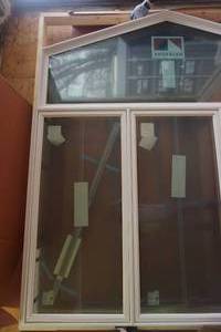 lot 17 image: Andersen Large Vinyl Clad 3 Section Window With Peaked Transom Window