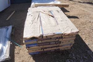lot 67 image: 32 - Bundles CertainTeed Landmark Pro Shingles