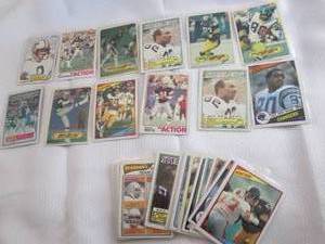 Assorted 1980 - 1984 Topps Footbal...