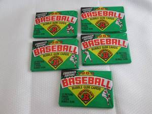 5 1989 Bowman Baseball Packs...