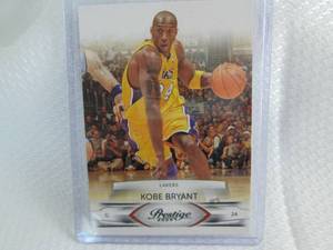 2009-10 Prestige Kobe Bryant Card...