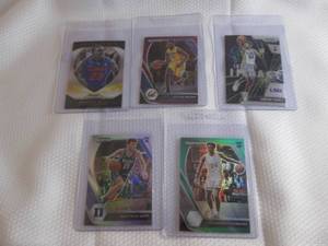 Assorted 2021-22 Prizm Basketball C...