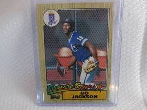 1987 Topps Bo Jackson Rookie Card...