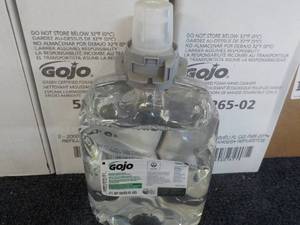 lot 55 image: 4 x 2 Liter Jugs GOJO Hand Cleaner...