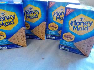 lot 77 image: 4 x 14.4 oz Boxes Honey Maid Graham Crackers past best date