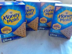lot 80 image: 4 x 14.4 oz Boxes Honey Maid Graham Crackers past best date