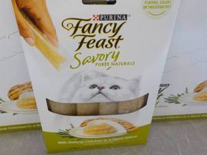lot 97 image: 30 x 4 packs Purina Fancy Feast Savory Chicken in a Demi-Glaze Cat Treats- retail $3 each