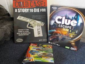 lot 125 image: Cold Case, Clue Escape and more - new in box