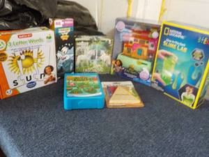lot 132 image: Puzzles, Jewelry Box and more - new in box